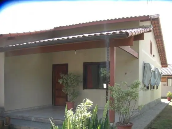 ALUGO Casa estilo colonial, Condomínio Helena Varella 2, Maricá, bairro Flamengo