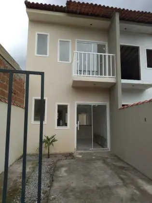 Vendo linda casa em Campo Grande