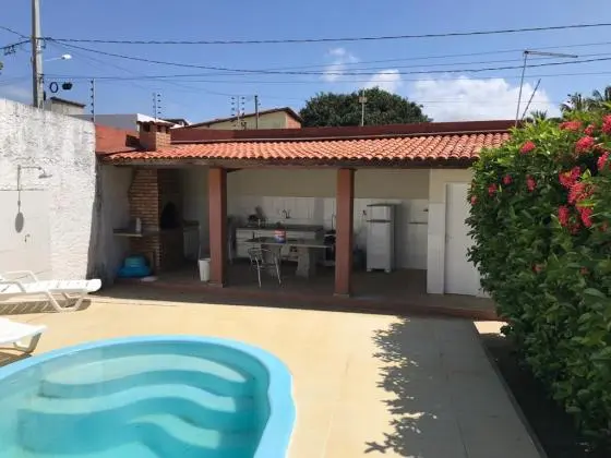 Alugo casa de alto padrao pra eventos e festas