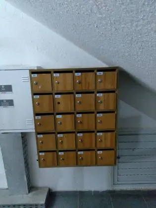 Apartamento com 2 quartos e 1 banheiro