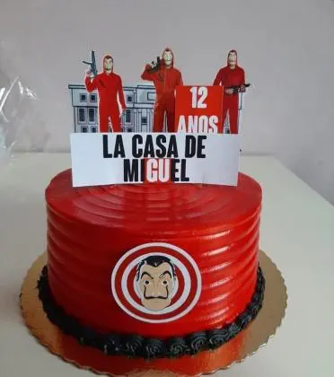 Bolo de Pasta Americana Festa LA CASA DE PAPEL - Essence Candy