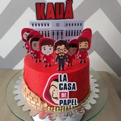 Bolo de Pasta Americana LA CASA DE PAPEL - Essence Candy