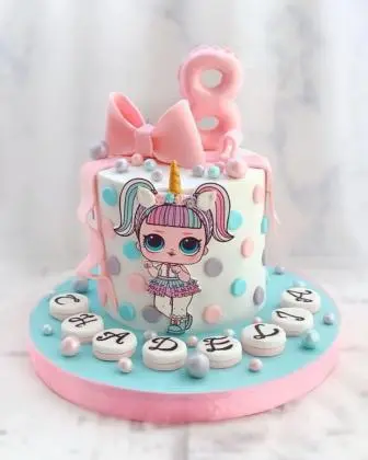 Bolo de Pasta Americana Menina Unicornio - Essence Candy
