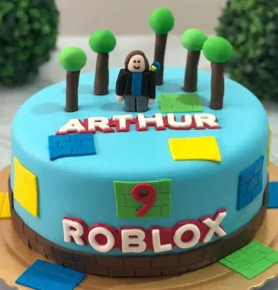 Bolo de Pasta Americana ROBLOX na Selva  - Essence Candy