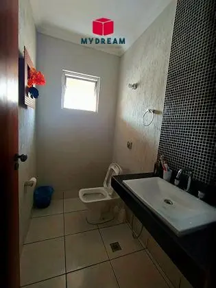 CASA 03 QUARTOS EM BETIM - BAIRRO VILA CRISTINA