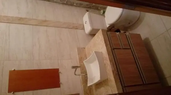 Casa à Venda - no Jardim Lagoa Nova