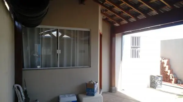 Casa à Venda - no Jardim Lagoa Nova