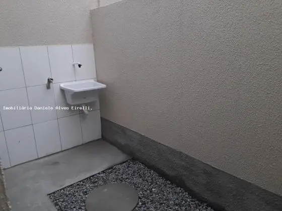 Casas a venda no Fanchem, Queimados!