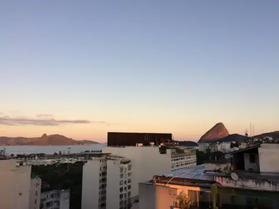 Excelente apt na Lapa com vista para o mar