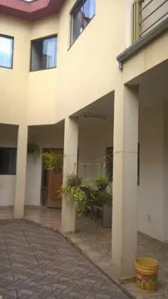 Prédio Comercial com Casa aos Fundos em Excelente Localização no Centro de Araçatuba / SP