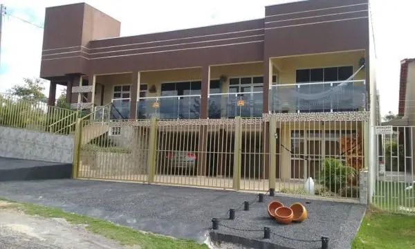 Sobrado para Temporada em Caldas Novas