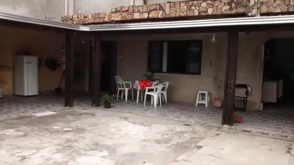Alugo casa para fim de semana