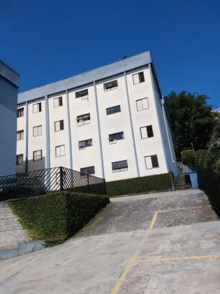 Apartamento no centro para locação 2 dormts + vaga para carro