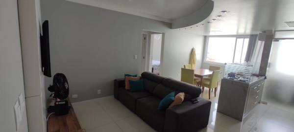 Apartamento a venda na Av Brasil mobiliado 2 dormitórios
