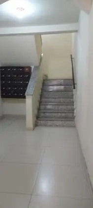 Apartamento de 2 quartos à venda próximo ao centro de Bangu.