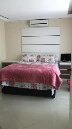 Casa 3 Quartos 5 Banheiros Copa Cozinha Lavanderia E Piscina