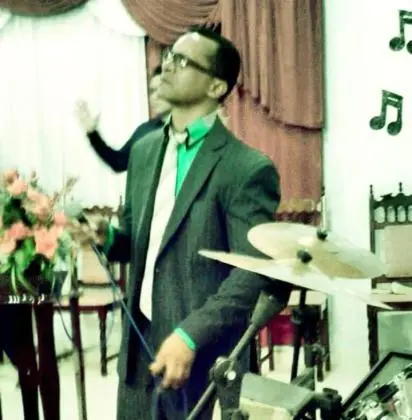 Chris Dallas Oficial Cover Gospel