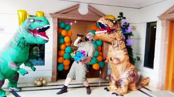 Dinossauros personagens vivos cover animação festas