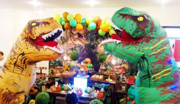 Dinossauros personagens vivos cover animação festas