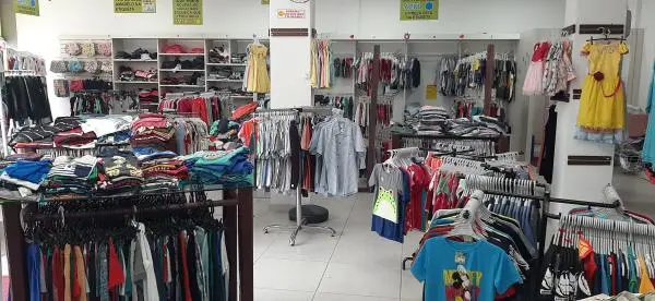MEGA Loja de roupas infantil e adulto, toda equipada