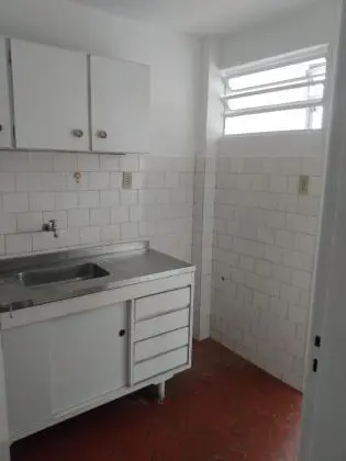Kitnet/Conjugado 34, 5m2, 1 dormitório, banheiro, cozinha e área de serviço