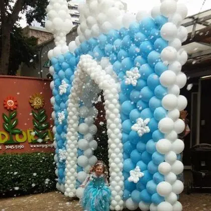 Locação de máquinas de neve artificial para festas e eventos