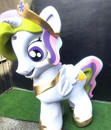 Personagens bonecos e mascotes para sua festa ou evento