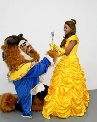 Princesas, bonecos, personagens vivos para festa infantil