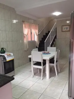 SOBRADO DE 3 DORMS SENDO 1 SUITE, VL BARROS, GUARULHOS SP