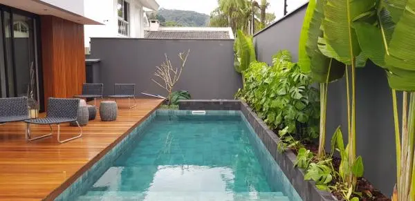 Tenha uma Deck fantástico em sua casa! Escolha DECK PHANDA!