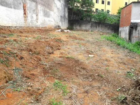 Terreno plano à venda, 250 m2 em Taboão da Serra