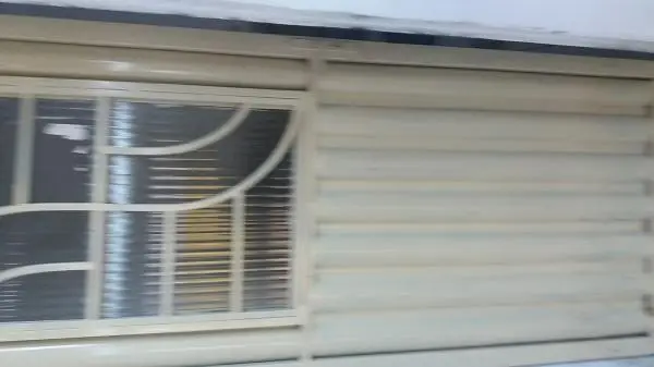Aluga-se excelente casa