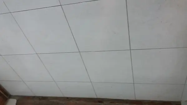 Aluga-se excelente casa