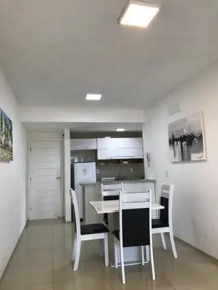 Apartamento mobiliado com vista mar