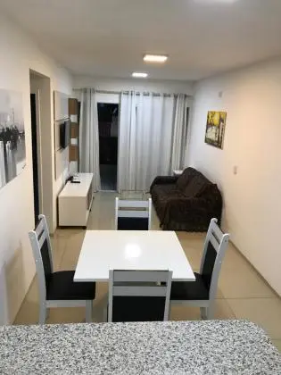 Apartamento mobiliado com vista mar