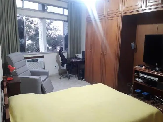 Excelente Oportunidade, à uma quadra da Praça Afonso Pena !!!