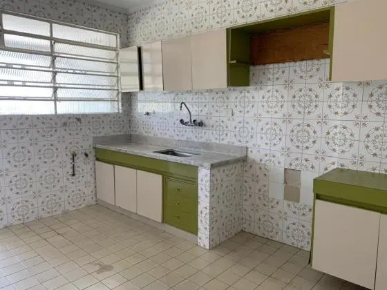 OPORTUNIDADE - Apartamento com terraço
