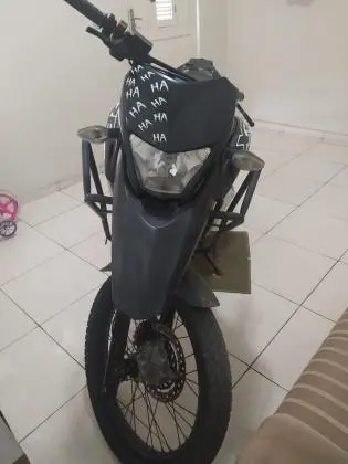 Vendo moto Xre300