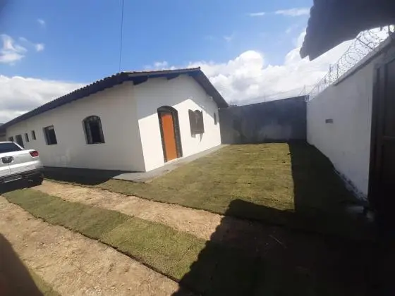 Casa a Venda na região litorânea de Caraguatatuba/SP