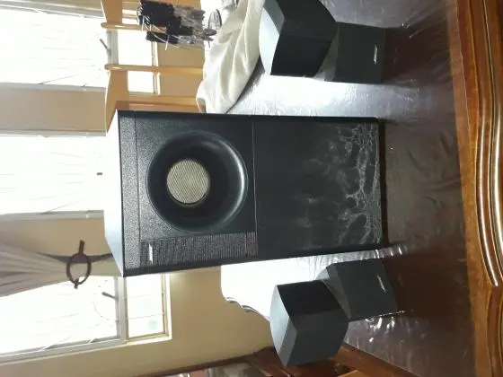 Caixa de som Bose - The Bose® Acoustimass® 5 Series III Speaker System