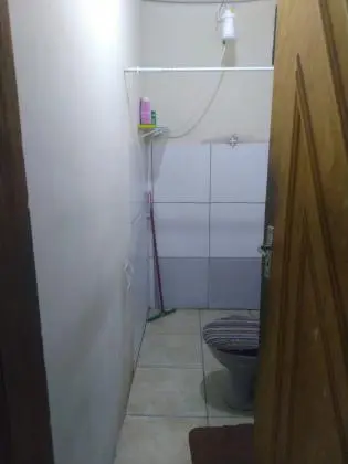 CASA COM PONTO COMERCIAL