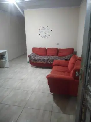 CASA COM PONTO COMERCIAL