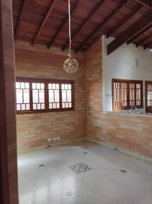 Casa em condomínio à venda