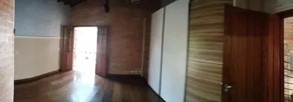 Casa em condomínio à venda