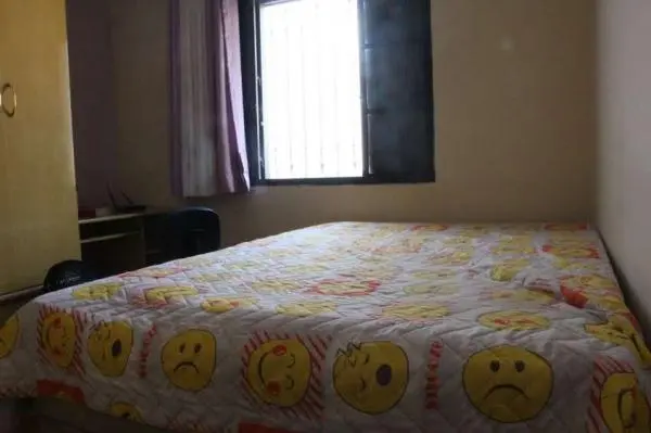 CASA TÉRREA 3 QUARTOS 3 VAGAS E QUINTAL COM CHURRASQUEIRA