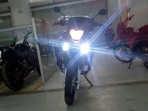 Faróis Auxiliar Milha 9 Leds 27w - Cree Para Moto (PAR)