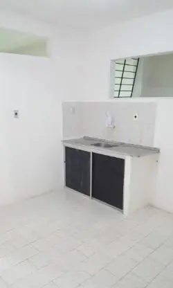 ALUGO BELÍSSIMO APARTAMENTO EM ITAPUÃ