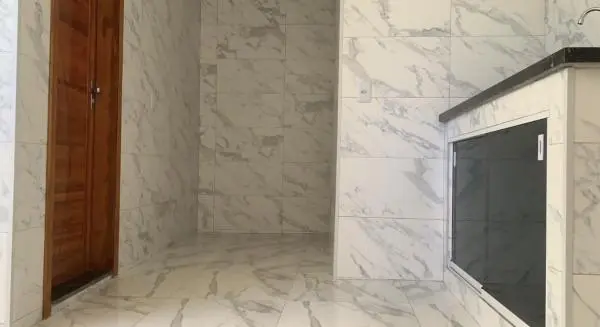 Apartamento nas Pitangueiras, 02 quartos