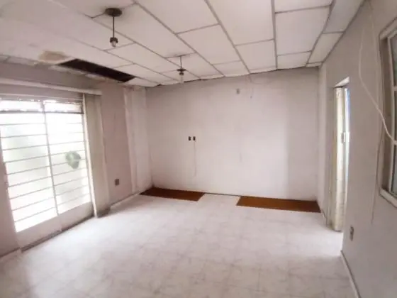 INCRÍVEL! Sobrado ÚNICO de 247m2 no CENTRO de MOGI por esse preço? É sério?