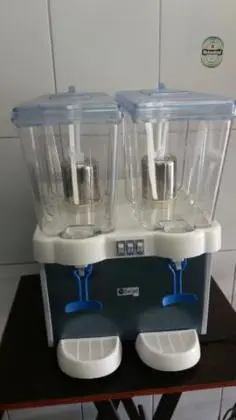 Locação de Refresqueira Suqueira Maquina de suco 2 cubas para Festa Aniversario Evento